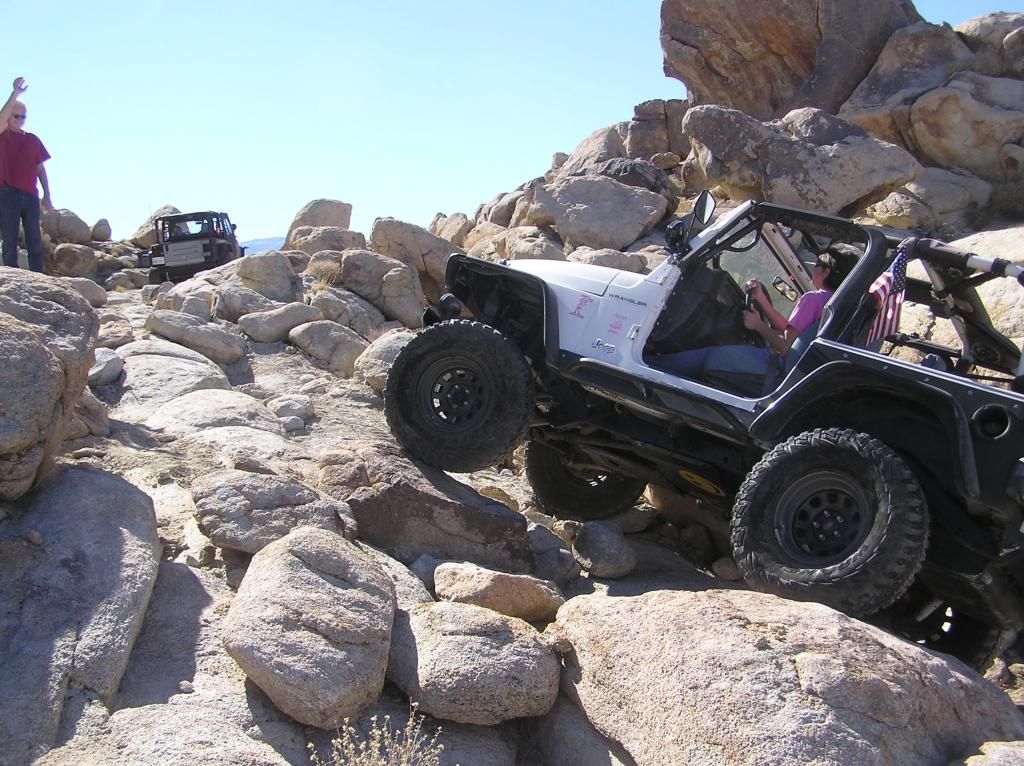 BarbieJeep032_zps96f50dca.jpg