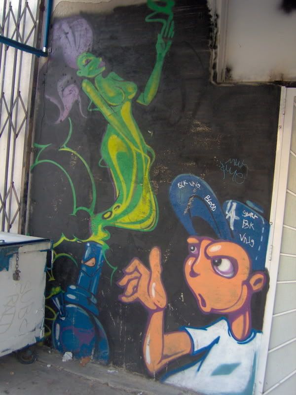 Graffiti Bong