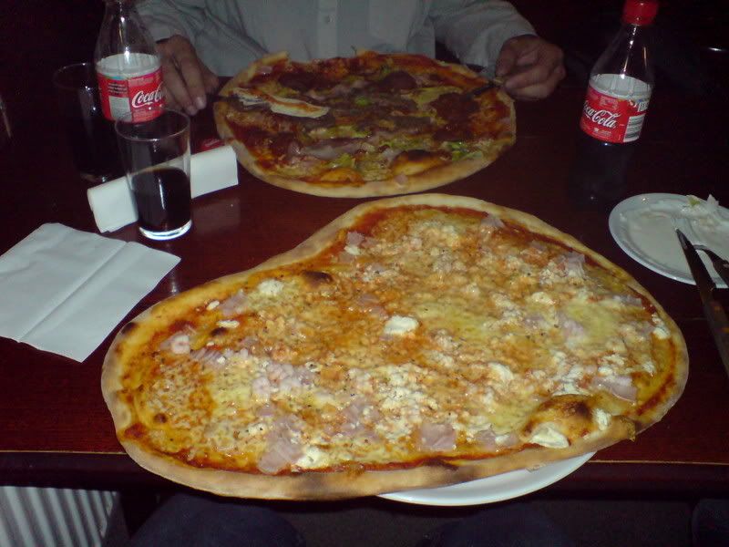 http://i131.photobucket.com/albums/p294/Mufflan_83/favvopizza.jpg