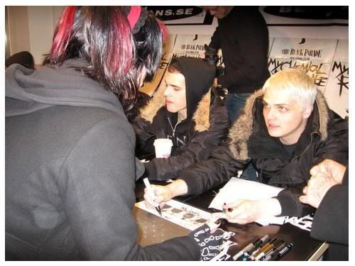 Gerard Way My Chemical Romance Front Man