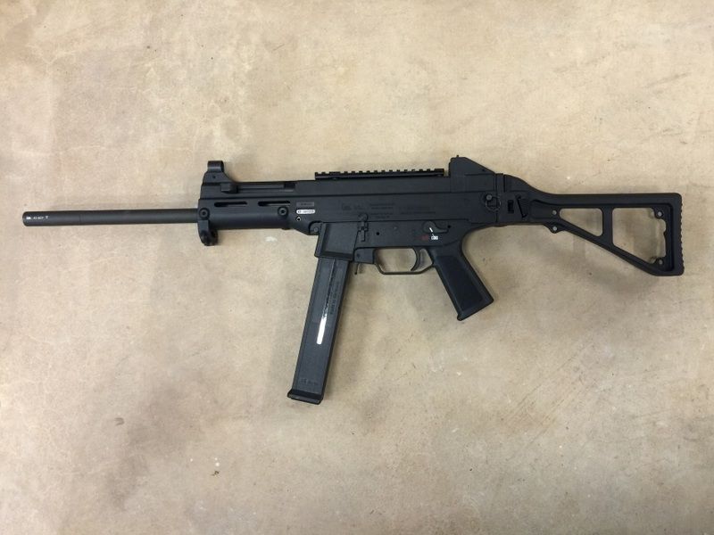 WTS black UMP clone with 5 lowers, grease gun conversion, 2 stocks, 17