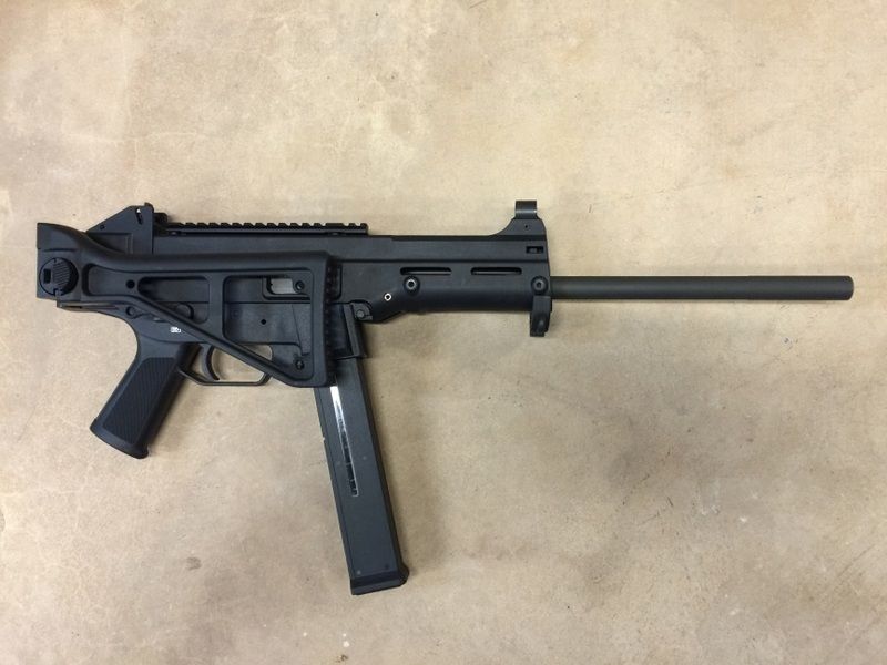 WTS black UMP clone with 5 lowers, grease gun conversion, 2 stocks, 17