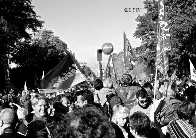 "foule rouge" ©E.5131