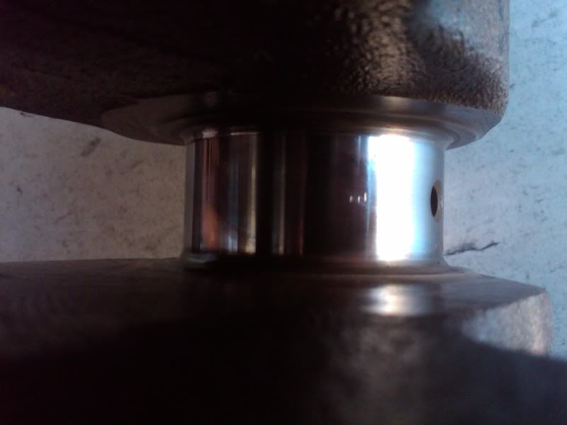 Troubleshooting small damage mark on Crankshaft journal. Is this a big
