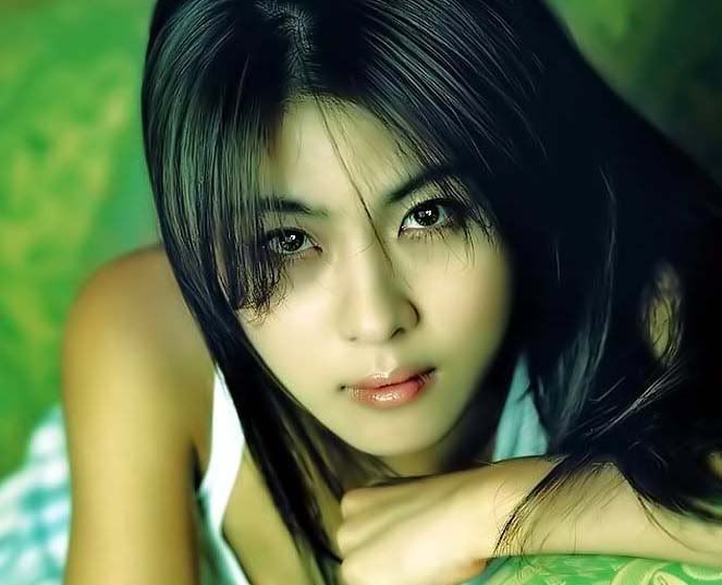 pretty-asian-girl-green.jpg