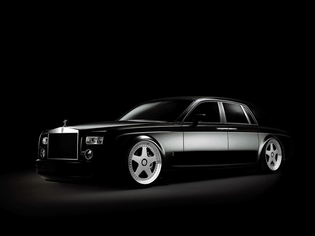 rolls-royce-phantom-black-1307151008-745.jpg