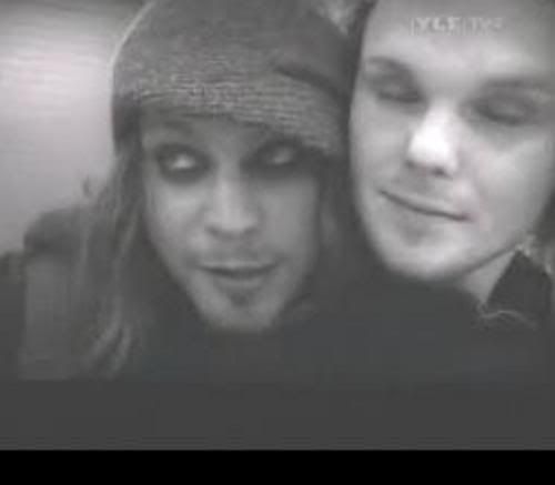 http://i131.photobucket.com/albums/p281/lintuangel/AW_CUTE_VILLE_VALO--large-msg-11718.jpg