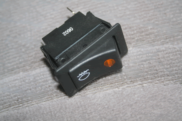 Demello Bed Bar and Toyota Fog Light Switch | Toyota Tacoma Forum