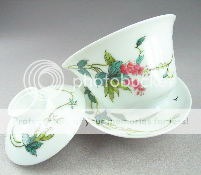 Garden Pea * Hand Painted Famille Rose Gaiwan 120 ml  