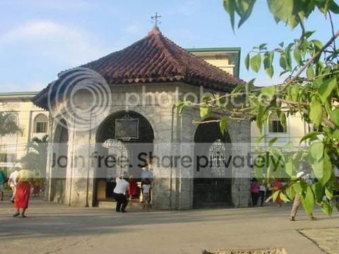 cebu_magellans_cross.jpg