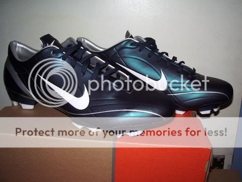 Football Boots Nike Mercurial Vapor XII Club MG Dark grey
